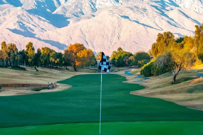 Mission Hills Golf Club